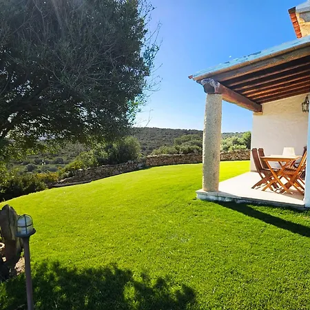 Con Incantevole Vista Mare A Holiday home *